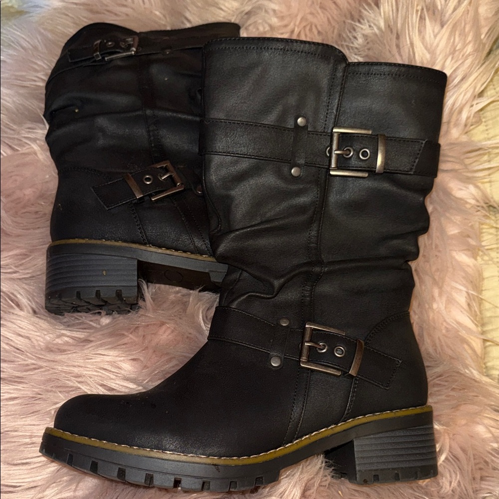 Global Win Black Moto Boots with Buckle Detail